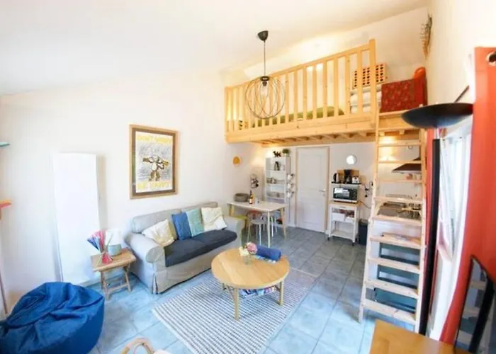 Guest house Le Chasse Spleen - House In Omaha Beach *