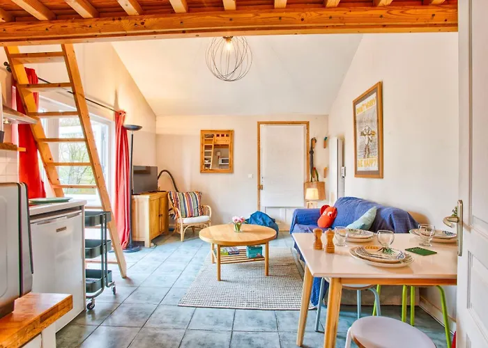 Le Chasse Spleen - House In Omaha Beach Guest house *